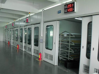Ellawig companys linea di produzione in fabbrica