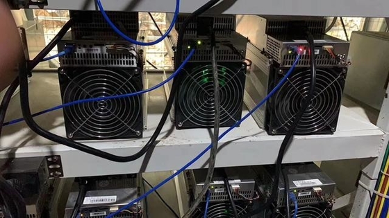 Minatore High Hashrate Antminer S19 XP 141t 3010W di Bitcoin Blackchain Asic